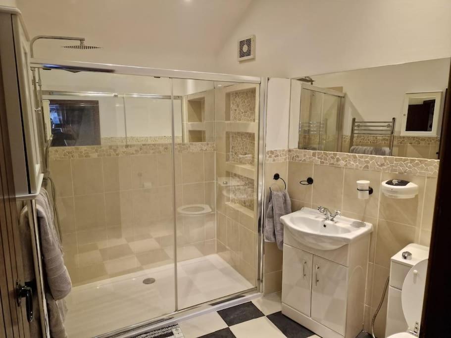 Joiners Arms - Studio Apartments Market Drayton Extérieur photo