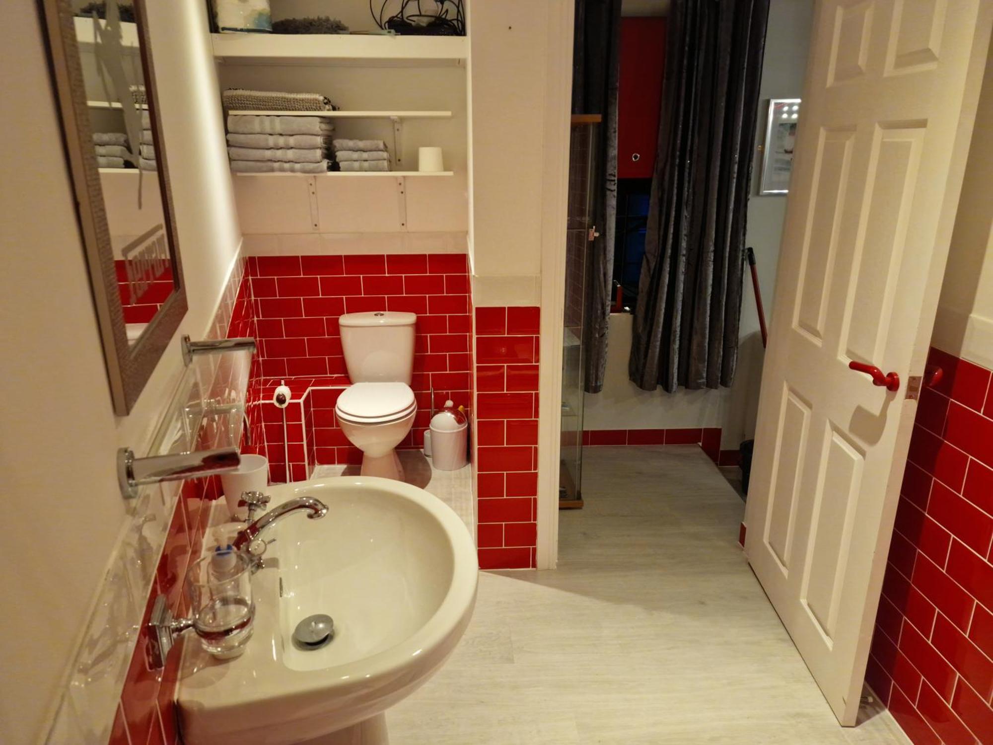 Joiners Arms - Studio Apartments Market Drayton Extérieur photo