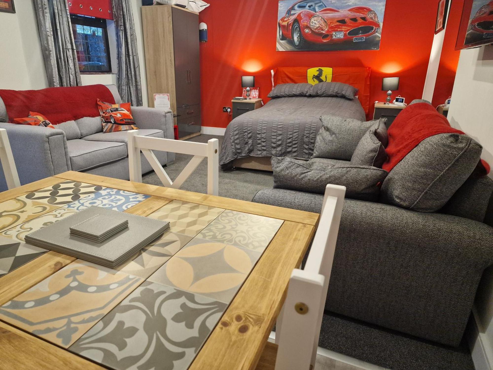 Joiners Arms - Studio Apartments Market Drayton Extérieur photo